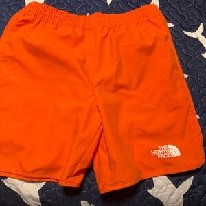 The North Face Boys Class V shorts size L